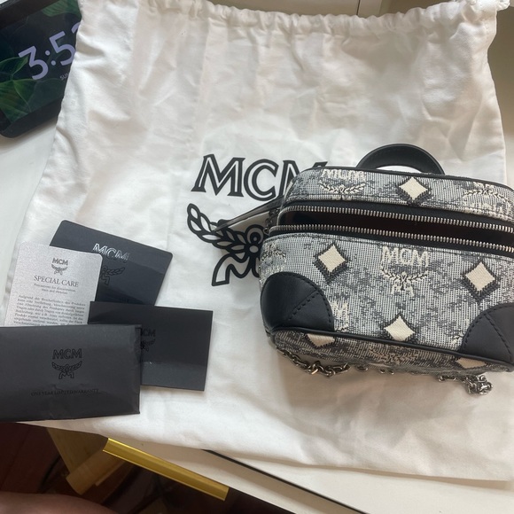 MCM Vintage Jacquard Crossbody Bag - Picture 2 of 6